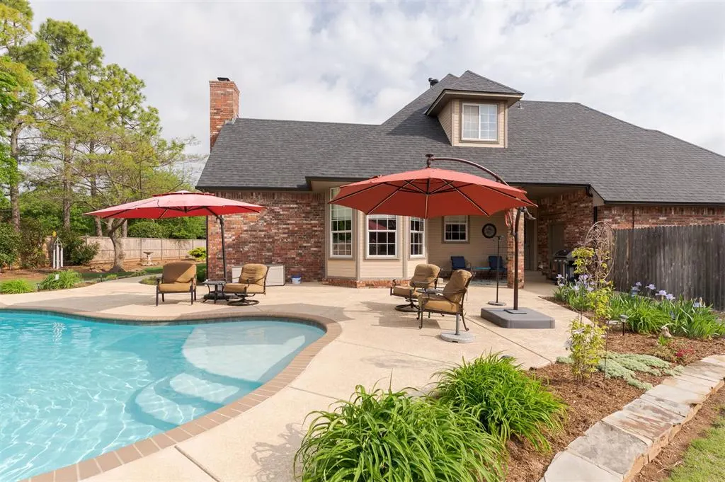 Photo 4 — 13909 Plantation Way, Edmond, OK 73013