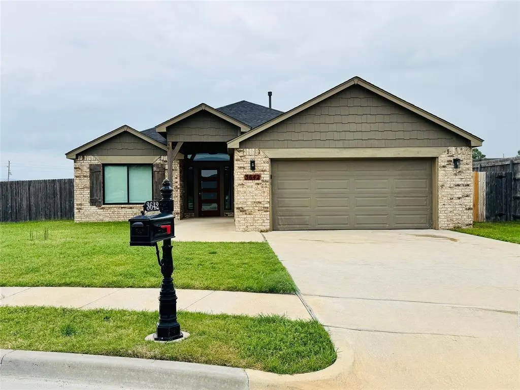 Photo 4 — 3642 E Cherryhill Court, Broken Arrow, OK 74014