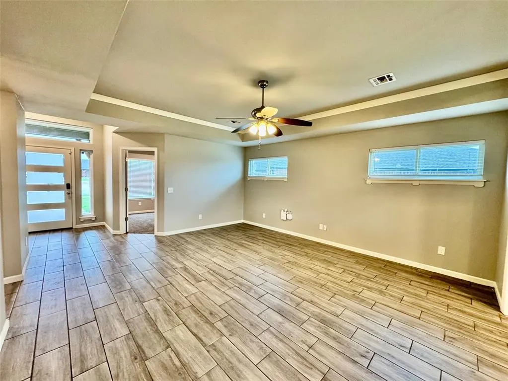Photo 5 — 3642 E Cherryhill Court, Broken Arrow, OK 74014