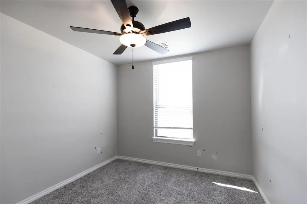 Photo 18 — 12201 SW 32nd Place, Yukon, OK 73099