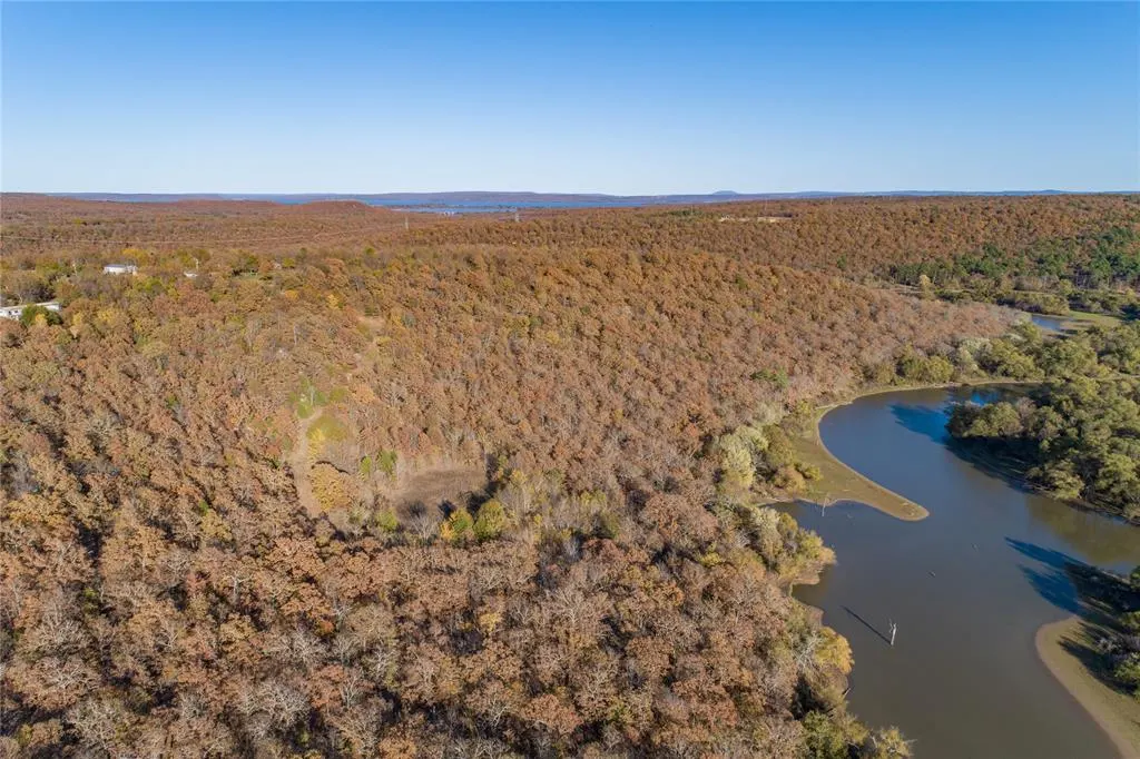 Photo 11 — 232 Hillbilly Road, McAlester, OK 74501