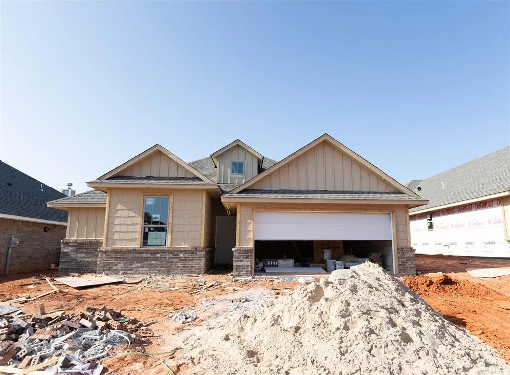 Photo 2 — 10332 SW 56th Street, Mustang, OK 73064