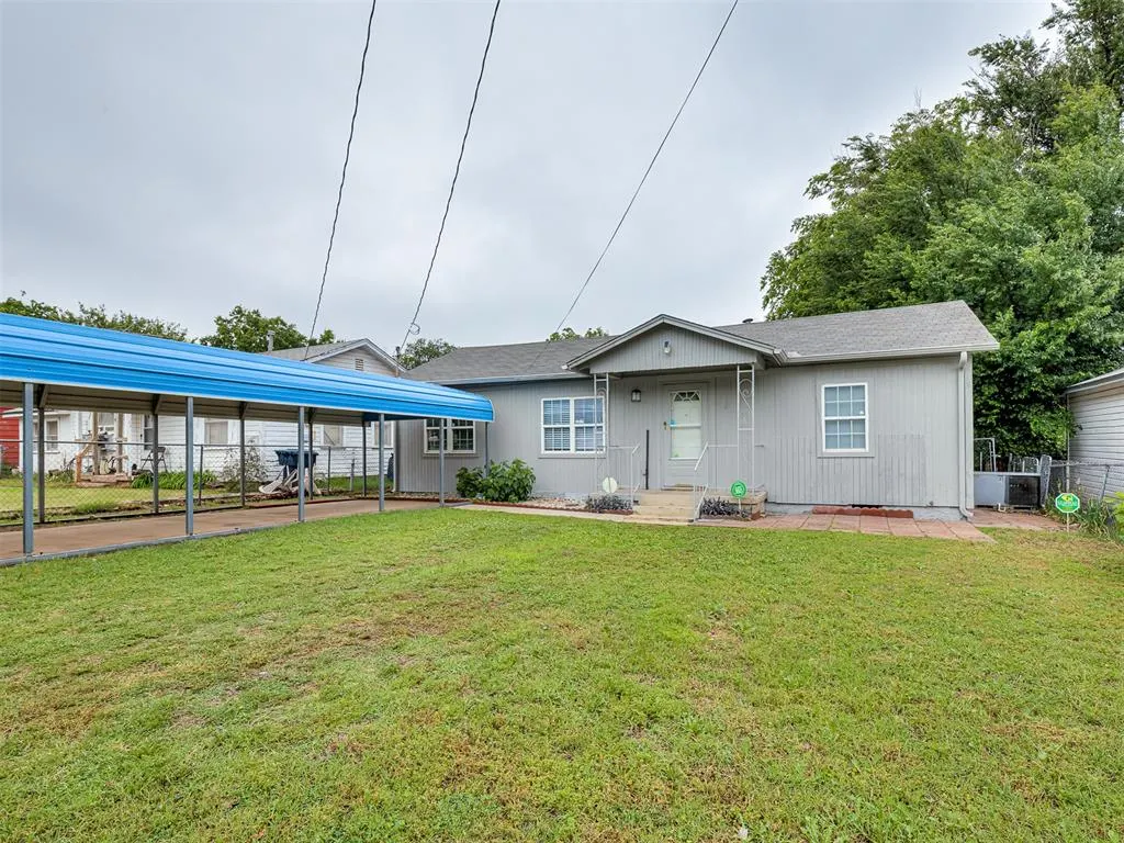 Photo 3 — 4207 Laverne Street, Oklahoma City, OK 73135