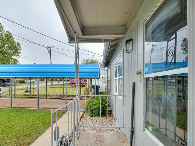Photo 5 — 4207 Laverne Street, Oklahoma City, OK 73135