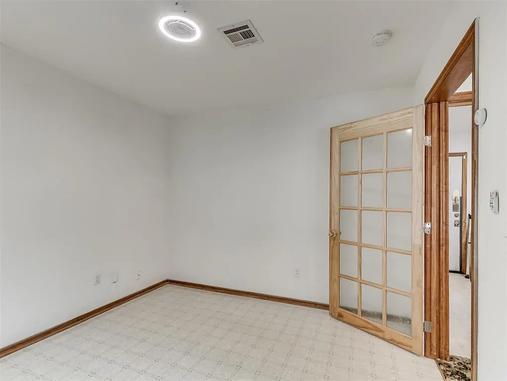 Photo 18 — 4207 Laverne Street, Oklahoma City, OK 73135