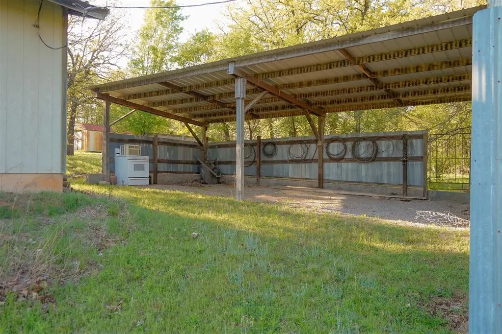 Photo 25 — 19545 NE 164th Street, Luther, OK 73054
