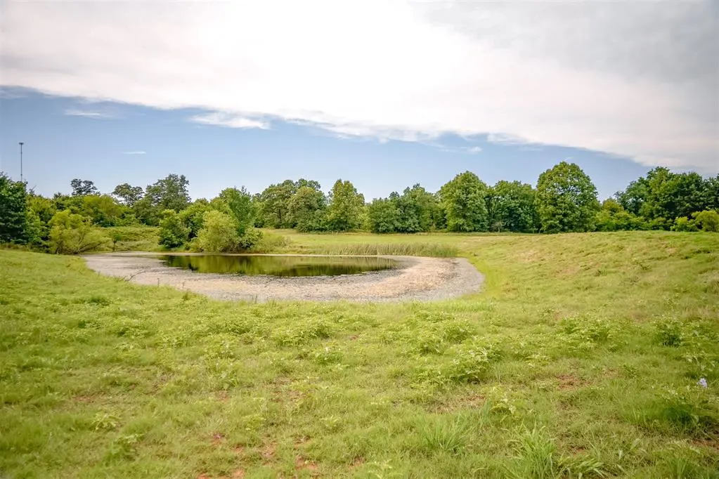 Photo 4 — 19545 NE 164th Street, Luther, OK 73054