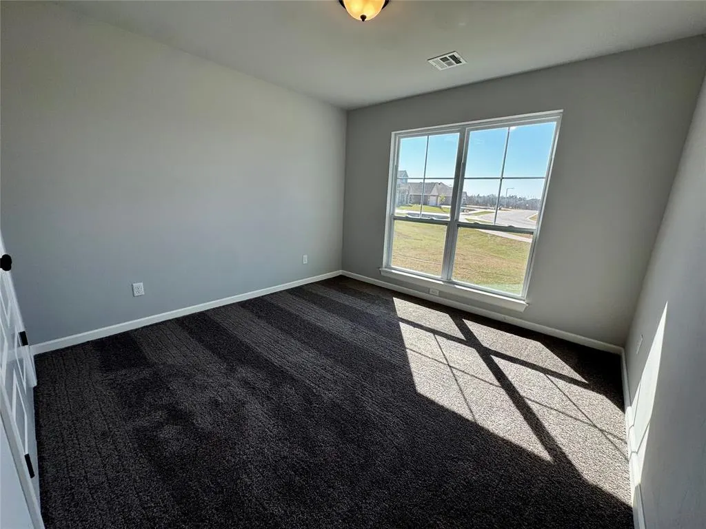 Photo 14 — 1300 Lighthorsemen Way, Choctaw, OK 73020