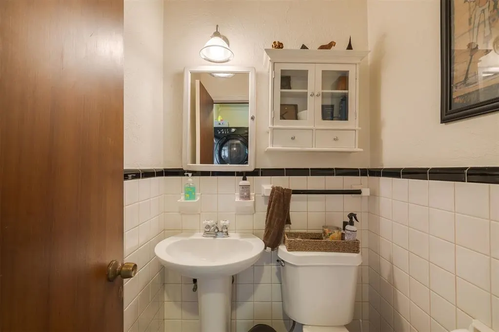 Photo 12 — 3221 NW 67th Street, Oklahoma City, OK 73116