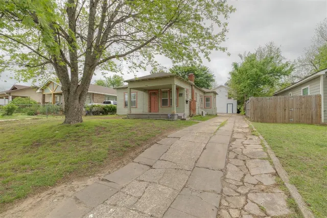 Photo 3 — 1946 NW 15th Street, Oklahoma City, OK 73106