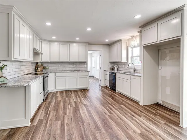Photo 2 — 18740 84th Street, Lexington, OK 73051