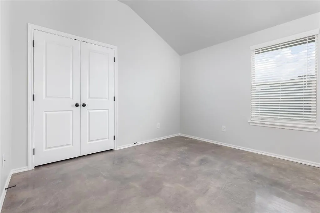 Photo 11 — 2327 SW 90 Place, Oklahoma City, OK 73159
