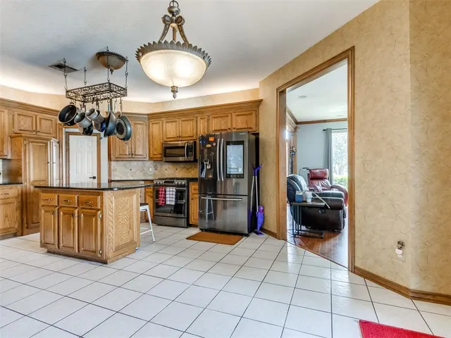 Photo 8 — 3625 SW 127th Street, Oklahoma City, OK 73170