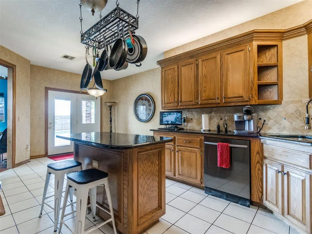 Photo 13 — 3625 SW 127th Street, Oklahoma City, OK 73170