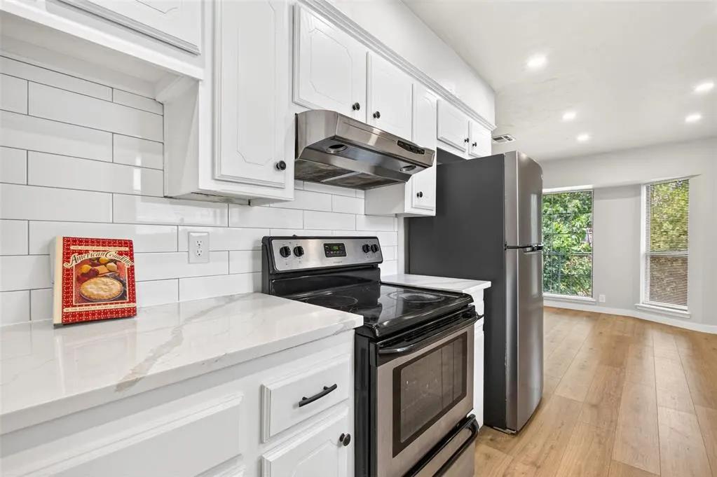 Photo 14 — 605 Cinnamon Drive, Edmond, OK 73003