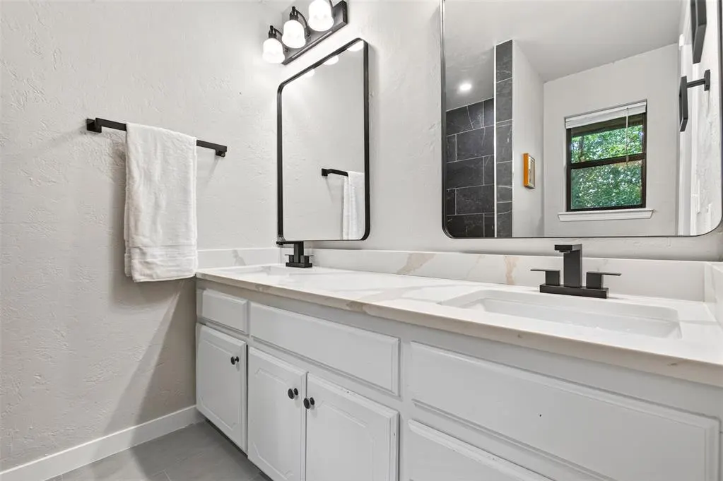 Photo 27 — 605 Cinnamon Drive, Edmond, OK 73003