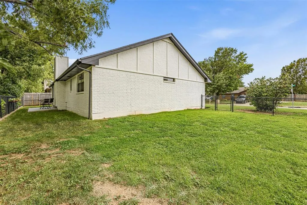 Photo 38 — 605 Cinnamon Drive, Edmond, OK 73003