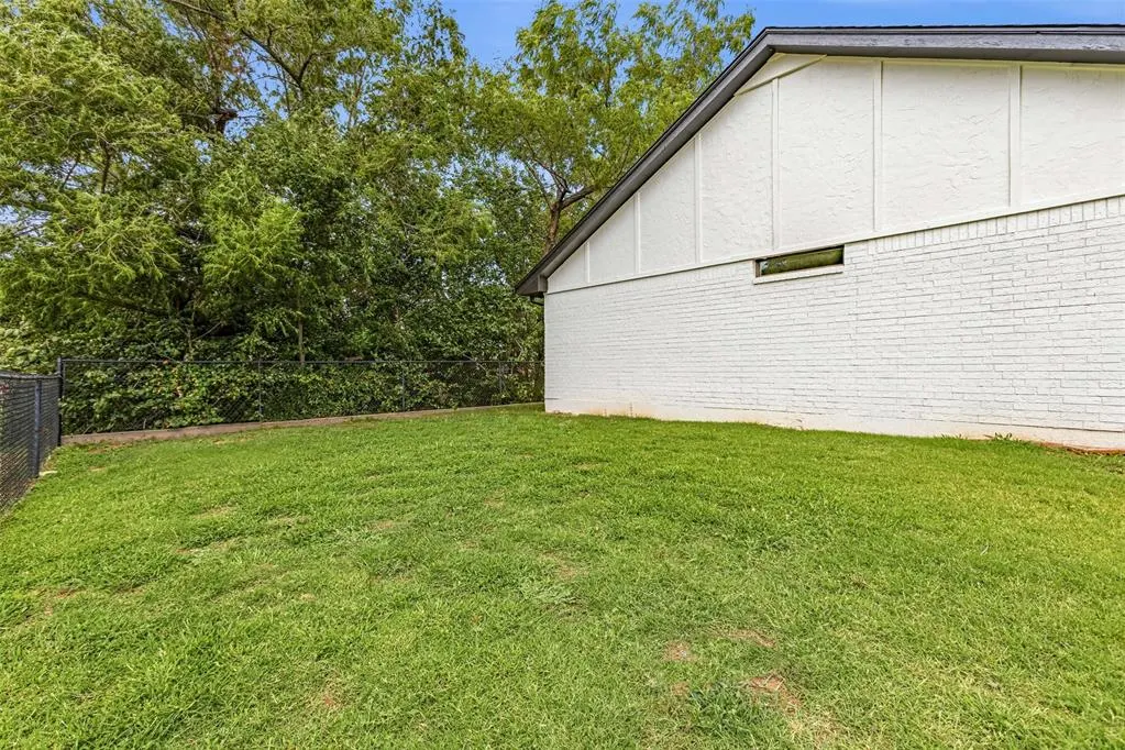 Photo 39 — 605 Cinnamon Drive, Edmond, OK 73003