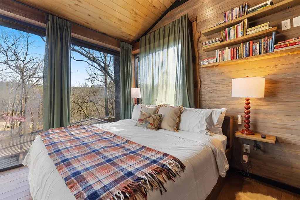 Photo 15 — 62 W Eagle Mountain Trail, Broken Bow, OK 74728