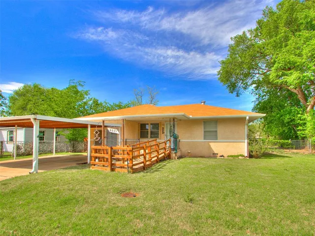 Photo 3 — 6021 NW 57th Street, Warr Acres, OK 73122