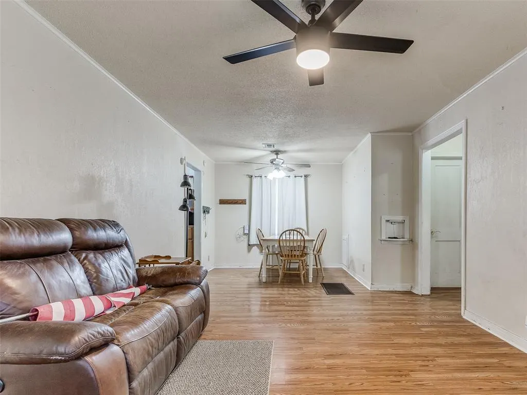 Photo 5 — 6021 NW 57th Street, Warr Acres, OK 73122
