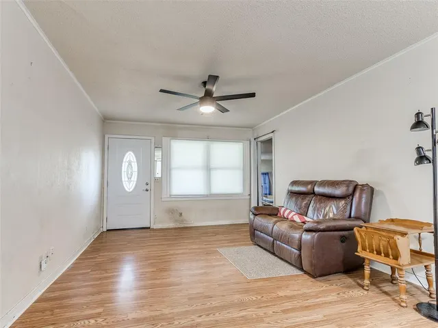 Photo 6 — 6021 NW 57th Street, Warr Acres, OK 73122