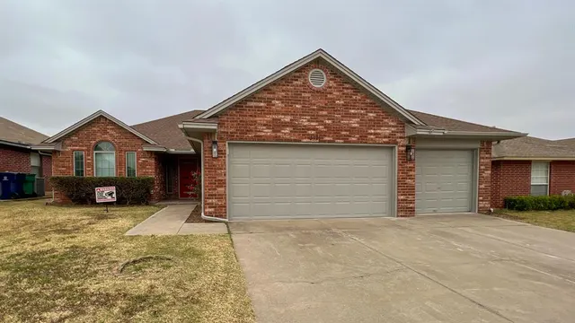 Front exterior — 5921 SE 88th Street, Oklahoma City, OK 73135