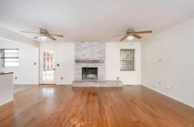 Photo 7 — 6112 N Allison Drive, Oklahoma City, OK 73112