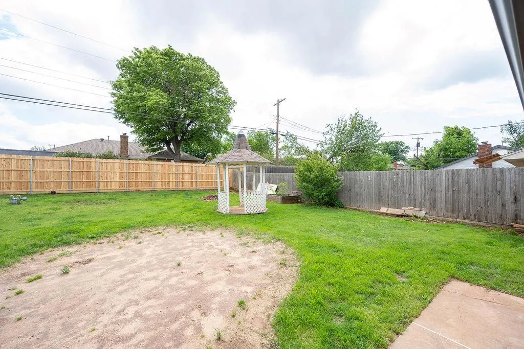 Photo 36 — 6112 N Allison Drive, Oklahoma City, OK 73112