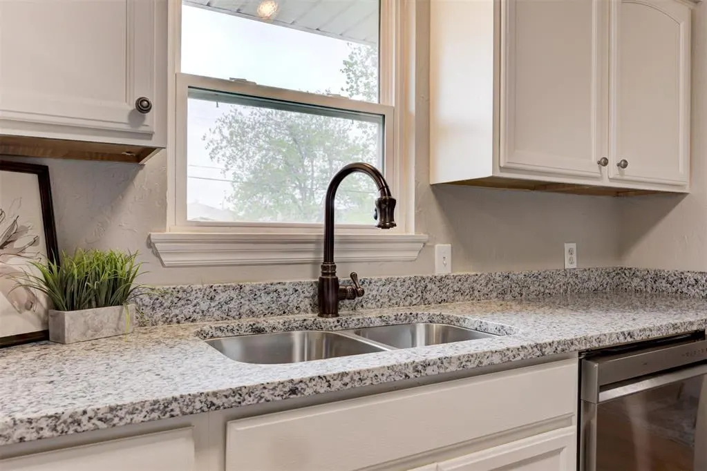 Photo 10 — 4405 NW 43rd Street, Oklahoma City, OK 73112
