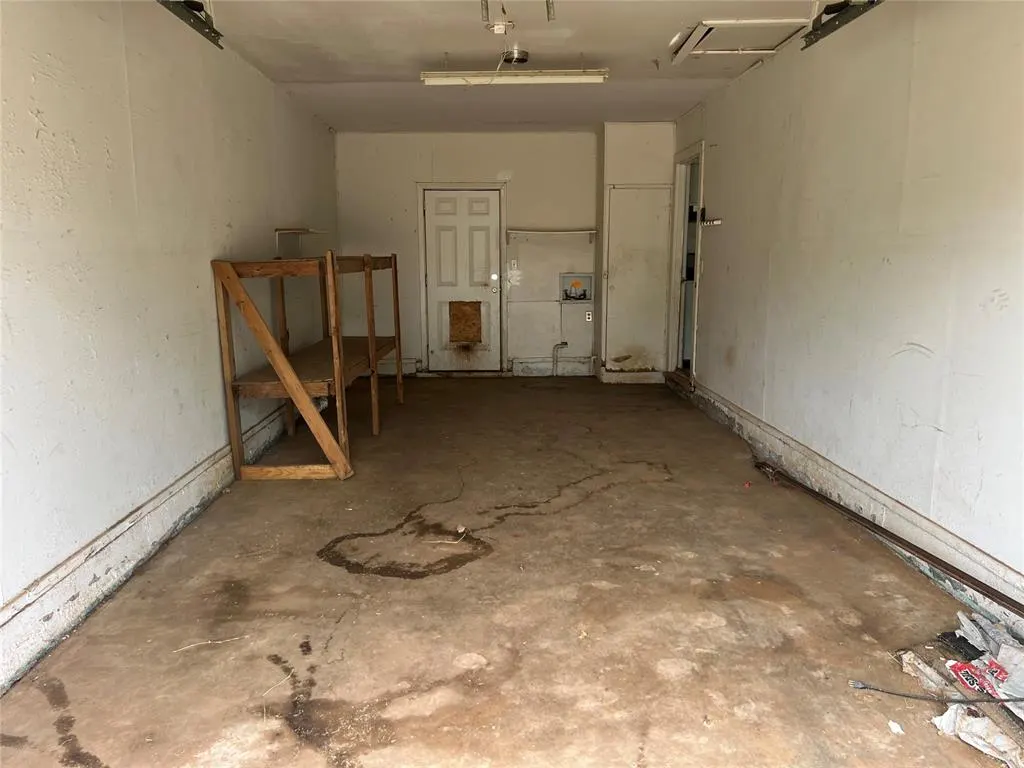 Photo 19 — 505 Mars Street, Altus, OK 73521