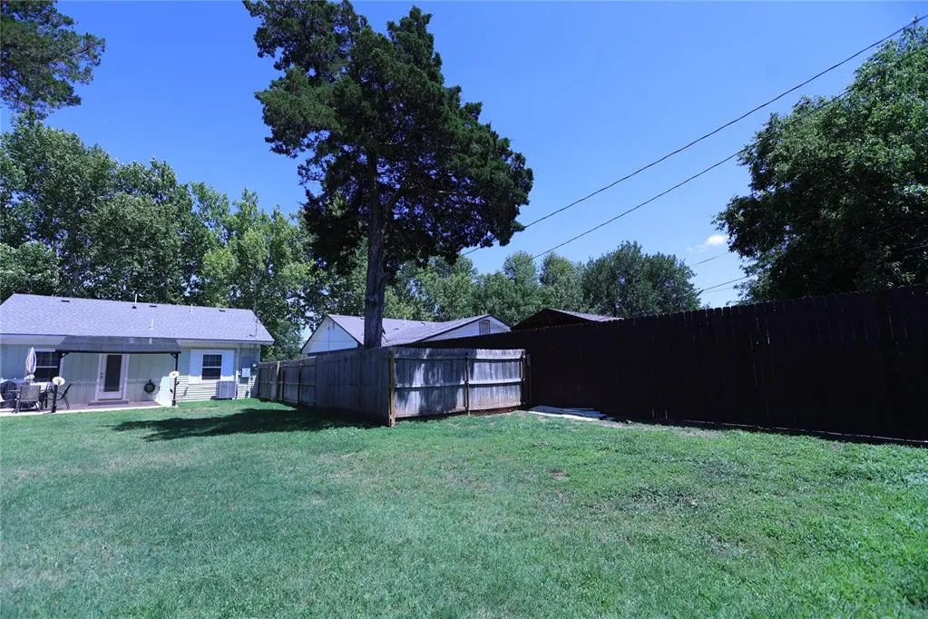 Photo 36 — 1516 S 16th, Chickasha, OK 73018