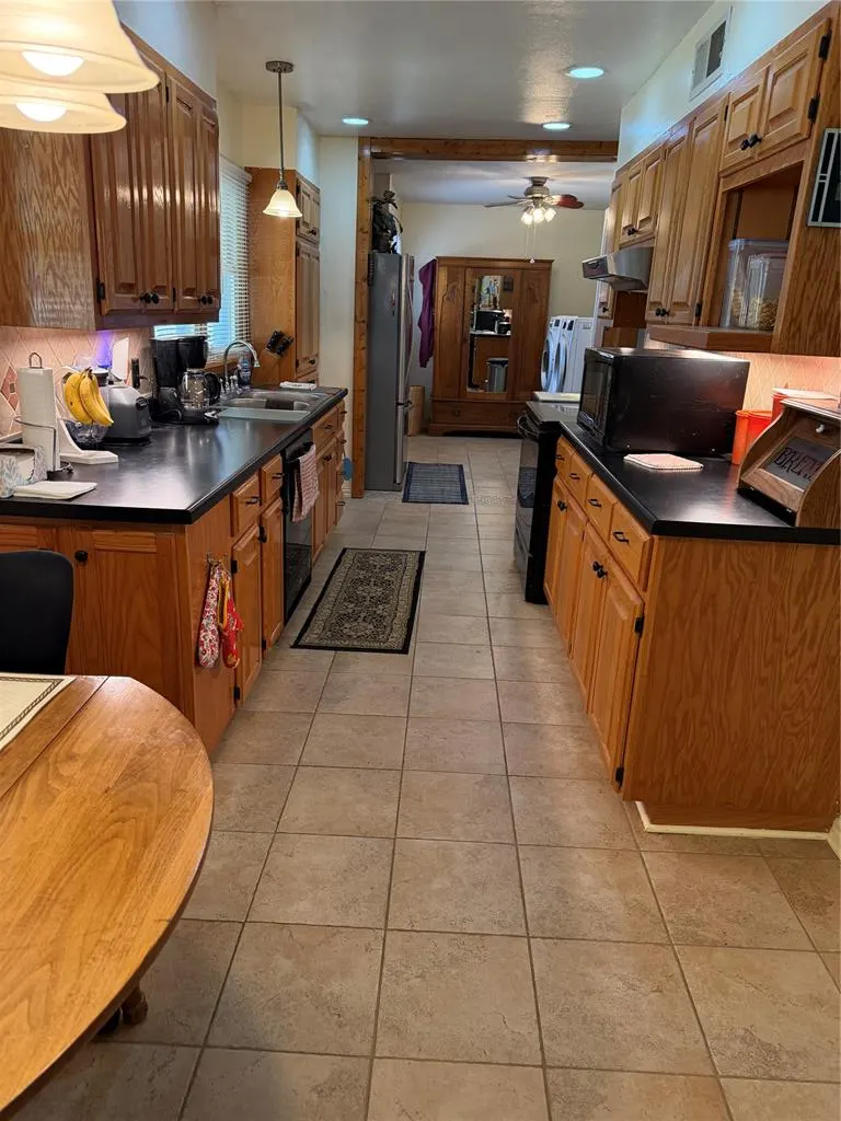Photo 3 — 324 S Main Street, McLoud, OK 74851
