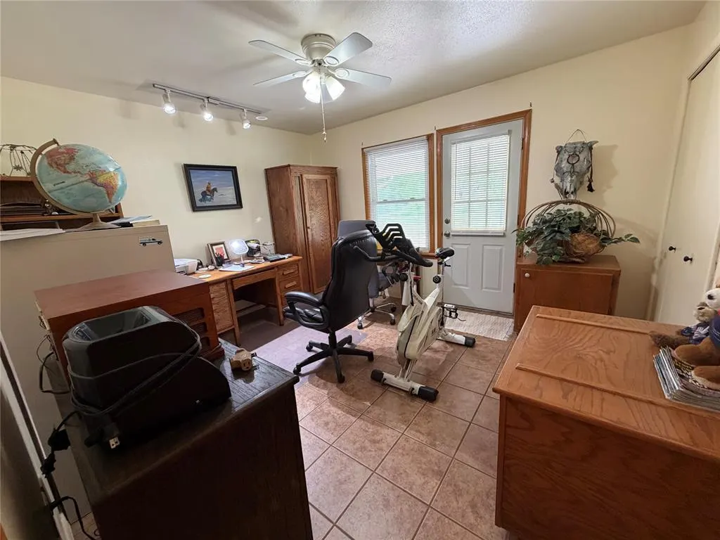 Photo 10 — 324 S Main Street, McLoud, OK 74851