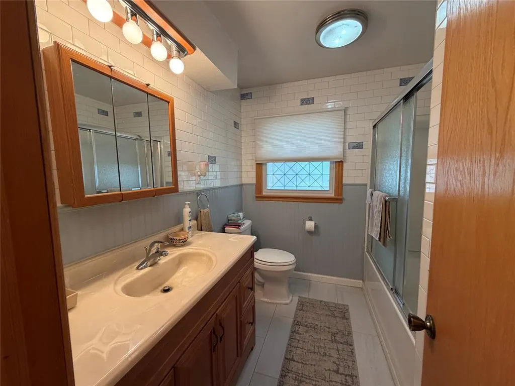Photo 11 — 324 S Main Street, McLoud, OK 74851