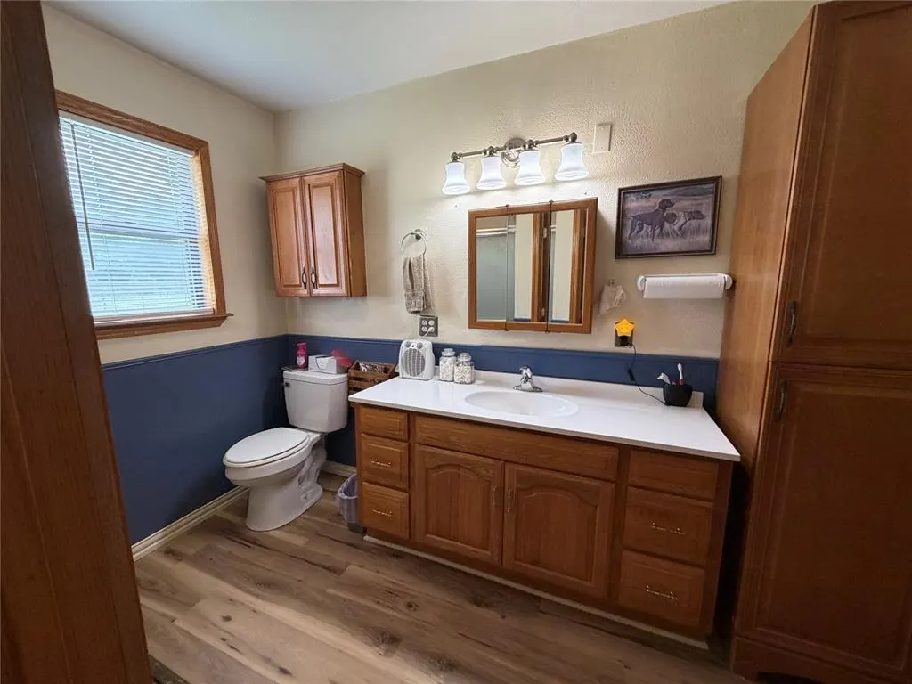 Photo 13 — 324 S Main Street, McLoud, OK 74851