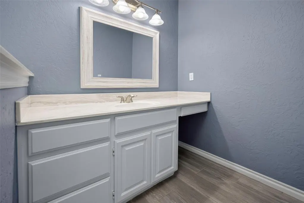 Photo 16 — 3012 Twin Lake Drive, Moore, OK 73165