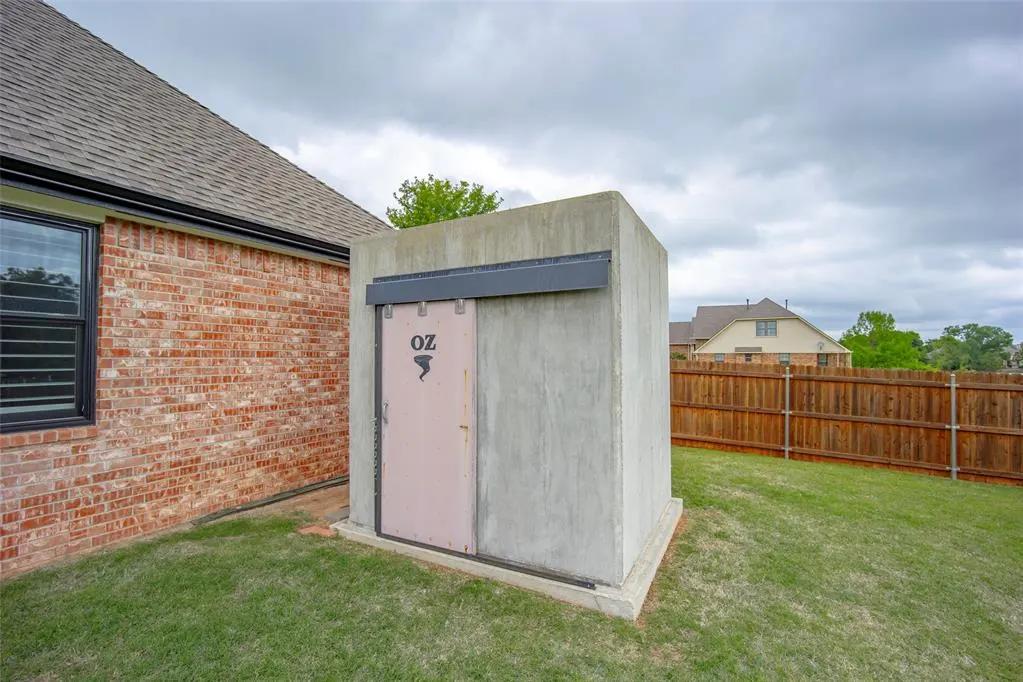 Photo 31 — 3012 Twin Lake Drive, Moore, OK 73165