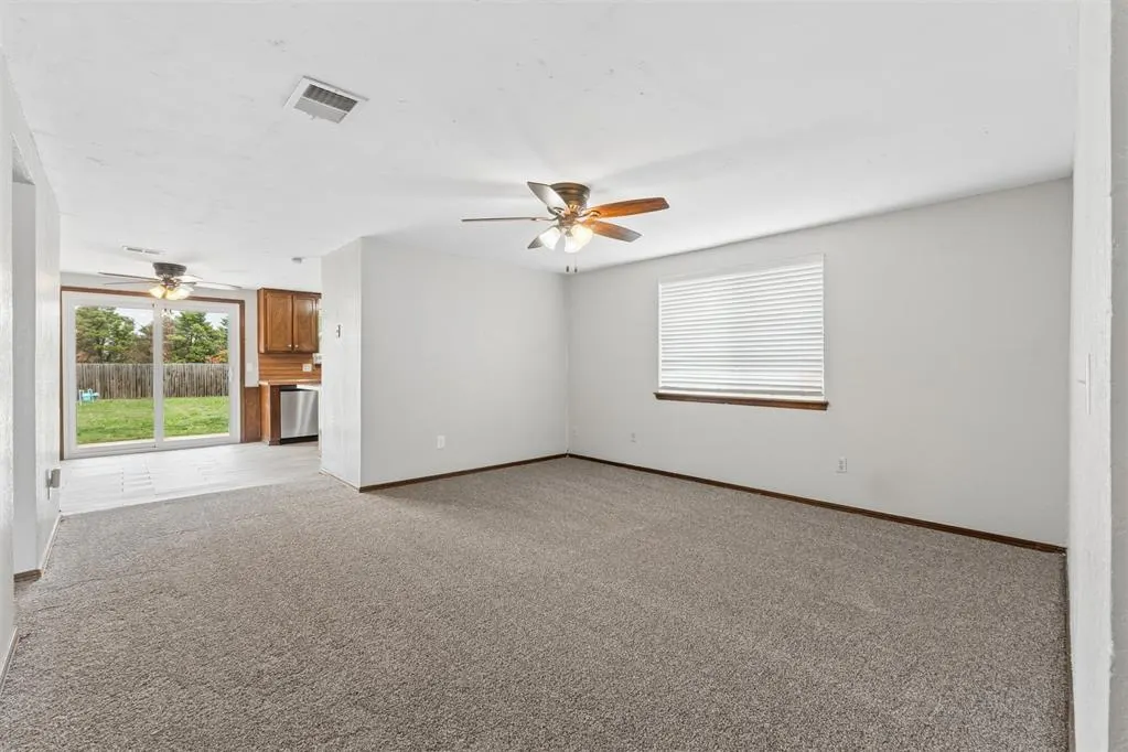 Photo 5 — 2905 SW 82nd Street, Oklahoma City, OK 73159