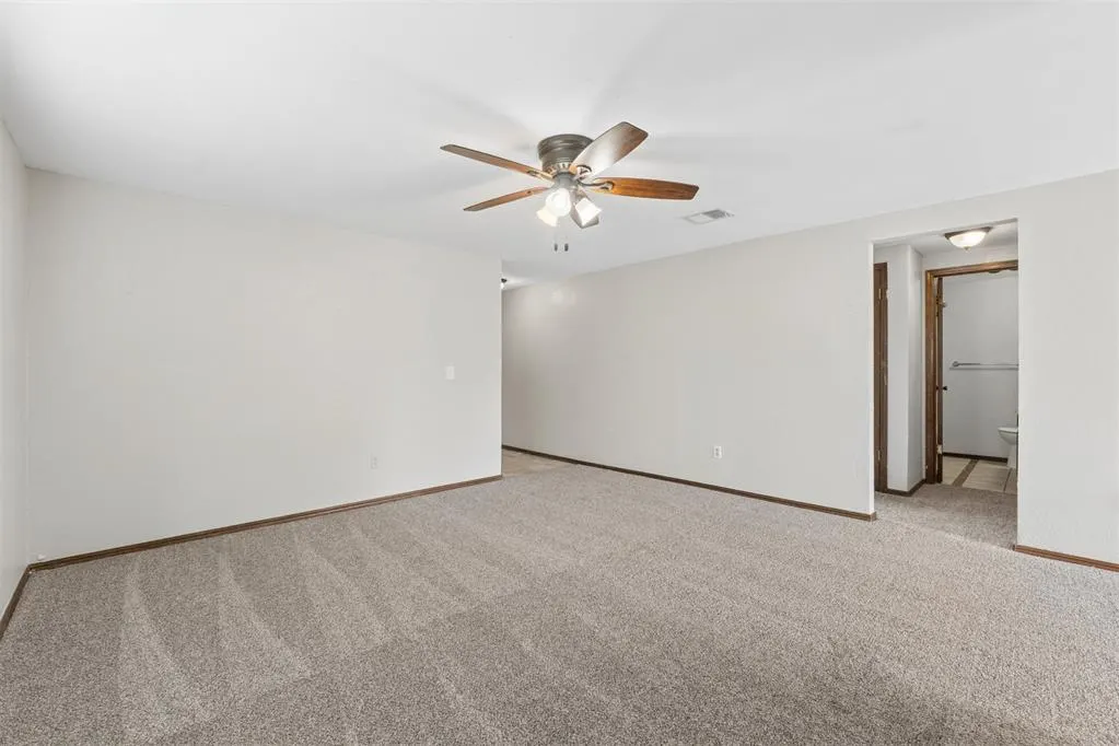 Photo 7 — 2905 SW 82nd Street, Oklahoma City, OK 73159