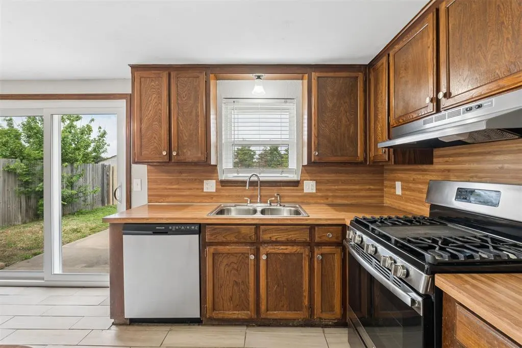 Photo 17 — 2905 SW 82nd Street, Oklahoma City, OK 73159