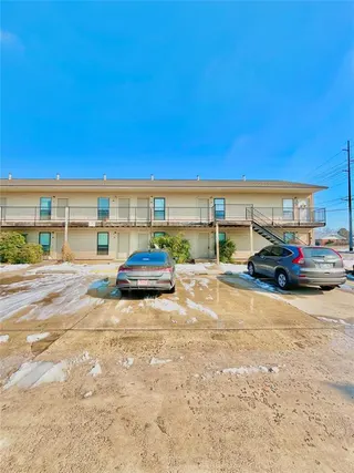 Sold home at 1901 E Lindsey Street #7B