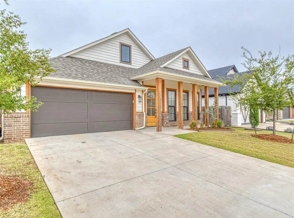 Front exterior — 2433 NW 179th Street, Edmond, OK 73012