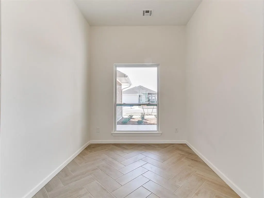 Photo 14 — 1108 Redwood Creek Drive, Yukon, OK 73099
