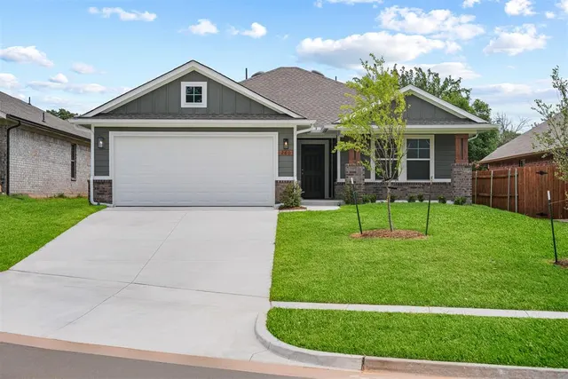 Photo 3 — 260 Woodrock Street, Harrah, OK 73045