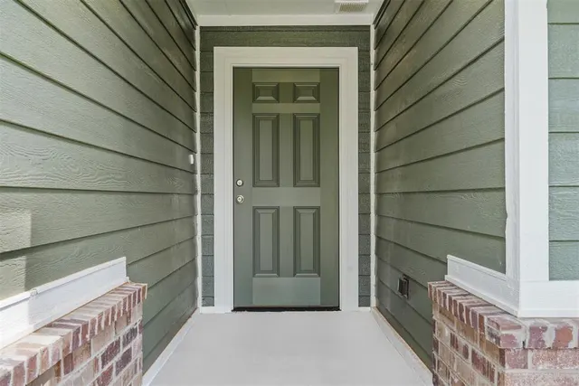 Photo 4 — 260 Woodrock Street, Harrah, OK 73045