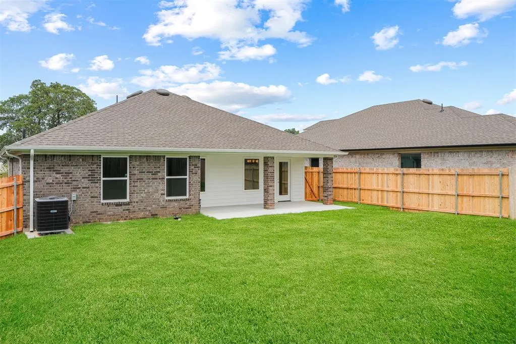 Photo 34 — 260 Woodrock Street, Harrah, OK 73045