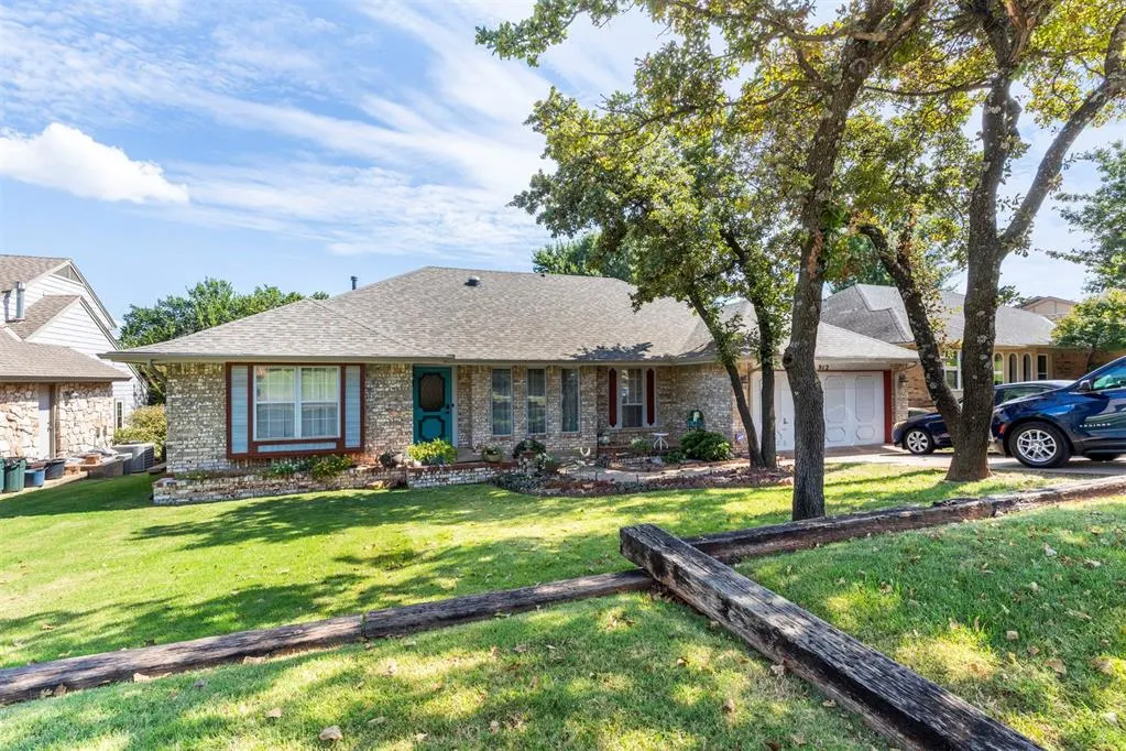 Photo 18 — 912 Carfax Road, Edmond, OK 73034