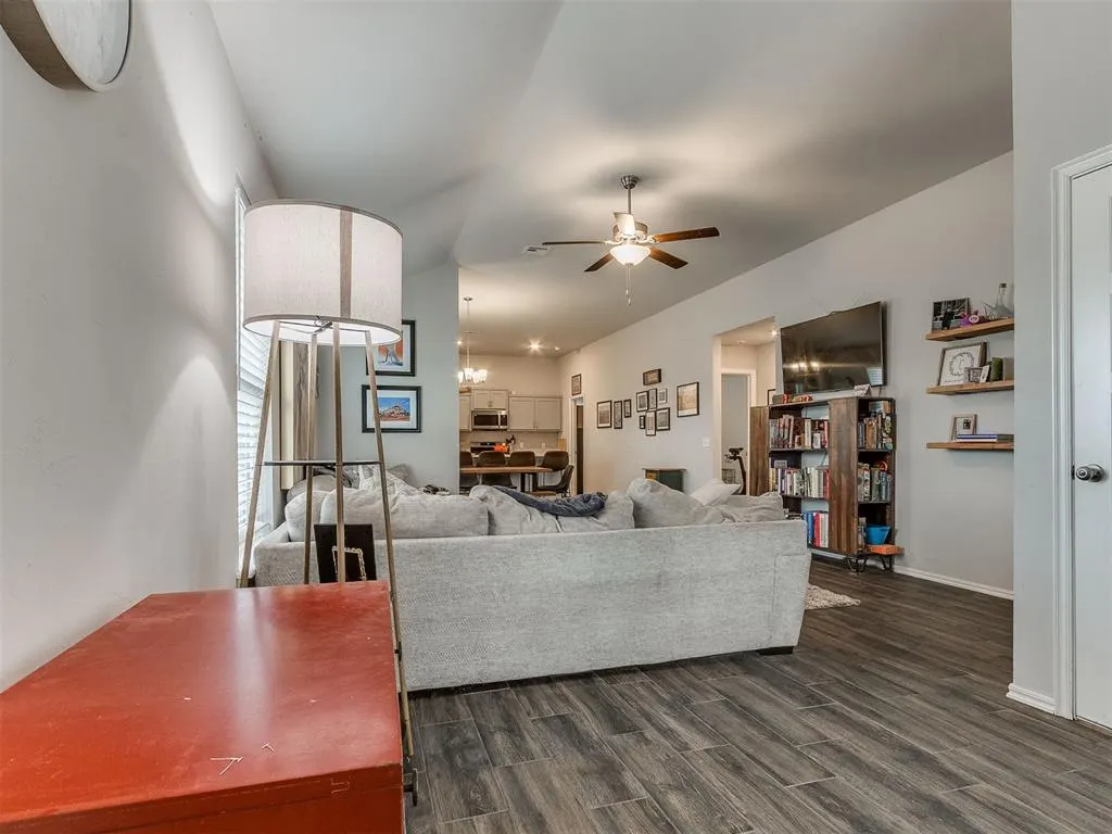 Photo 21 — 3700 Central Park Drive, Moore, OK 73160