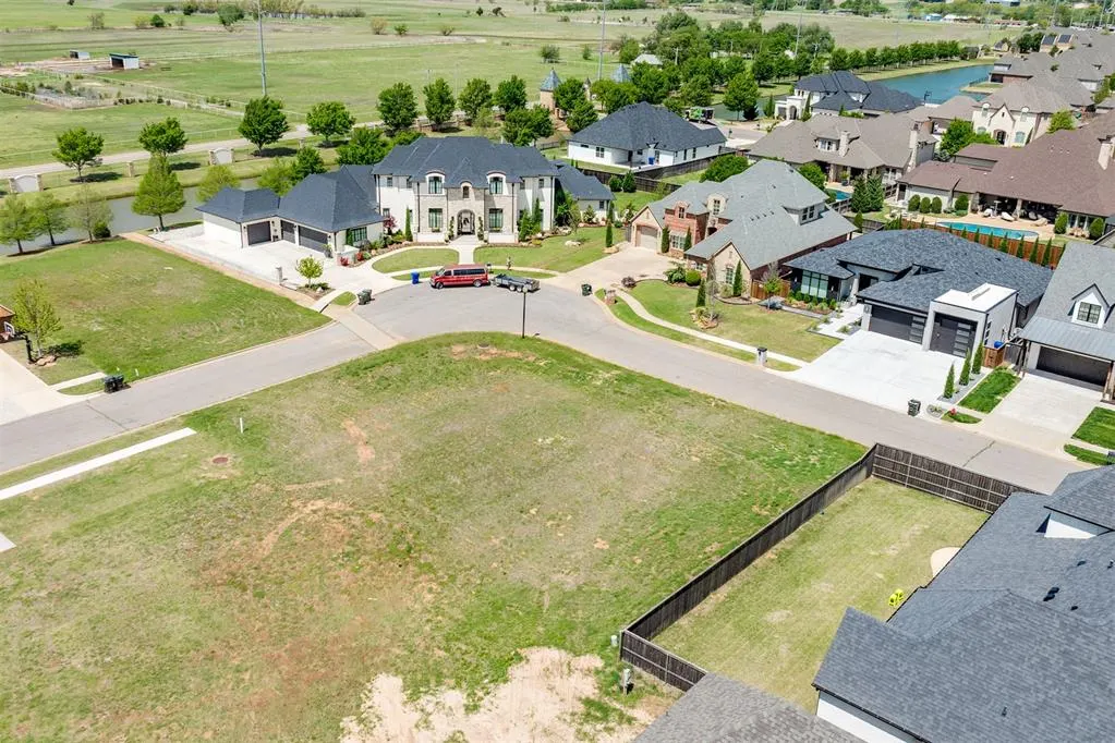 Photo 22 — 3002 Isabella Road, Norman, OK 73072